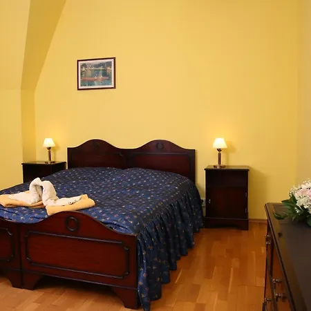 Pensión Renan 3*